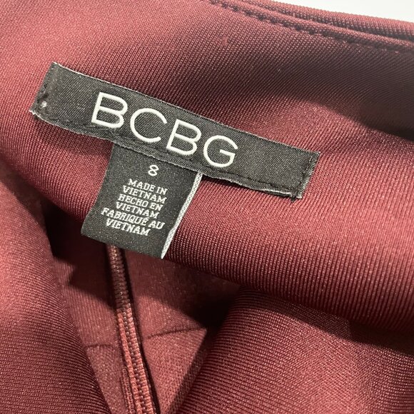 BCBG Burgundy Sleeveless Shift Dress Work Career Mini Knee Length Cocktail Party - Picture 7 of 8
